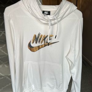 Nike sweatshirt + leggings